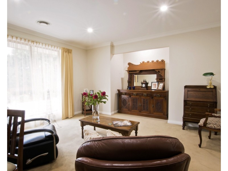 24 Wallingford Court, Echuca VIC 3564