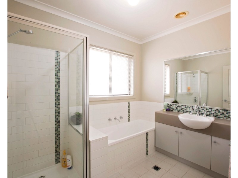 40 Glencoe Boulevard, Moama NSW 2731