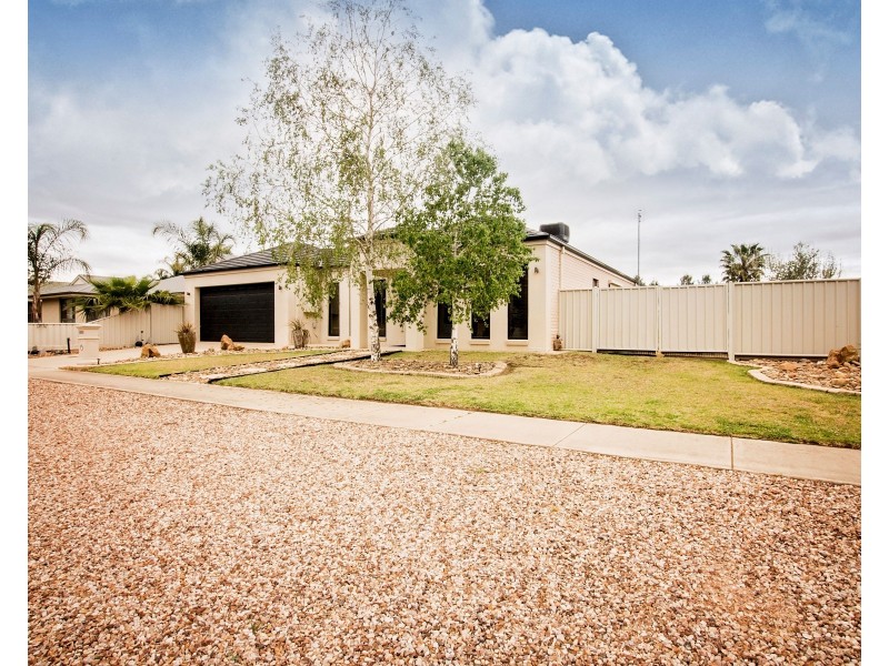 40 Glencoe Boulevard, Moama NSW 2731