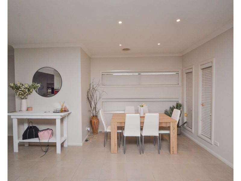 2/35 Regent Street, Moama NSW 2731