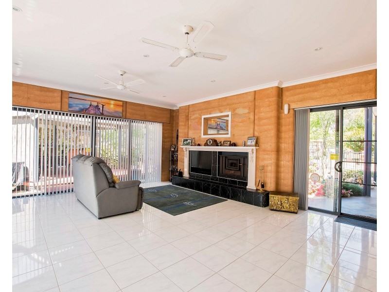 8 Hollara Drive, Moama NSW 2731