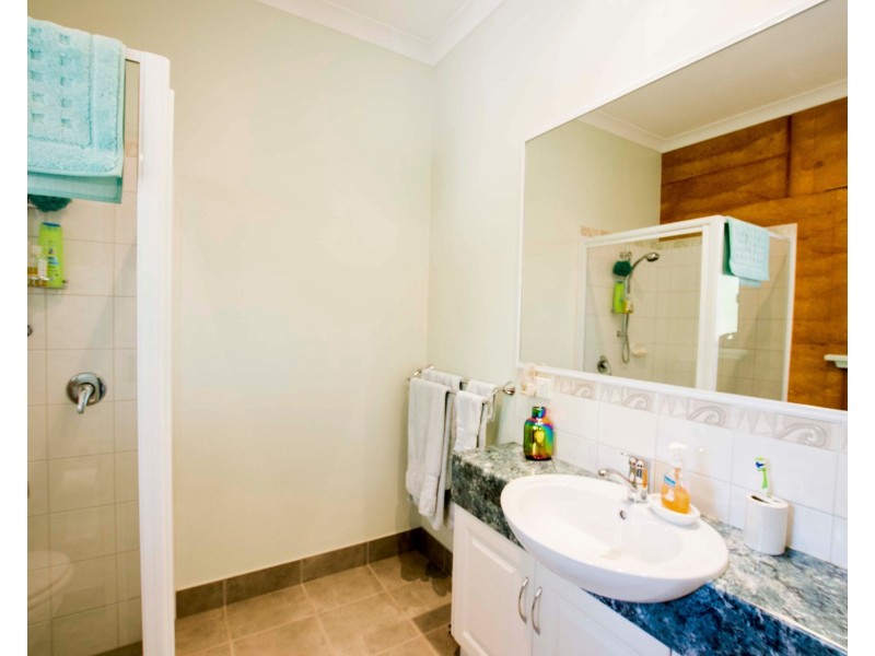 8 Hollara Drive, Moama NSW 2731