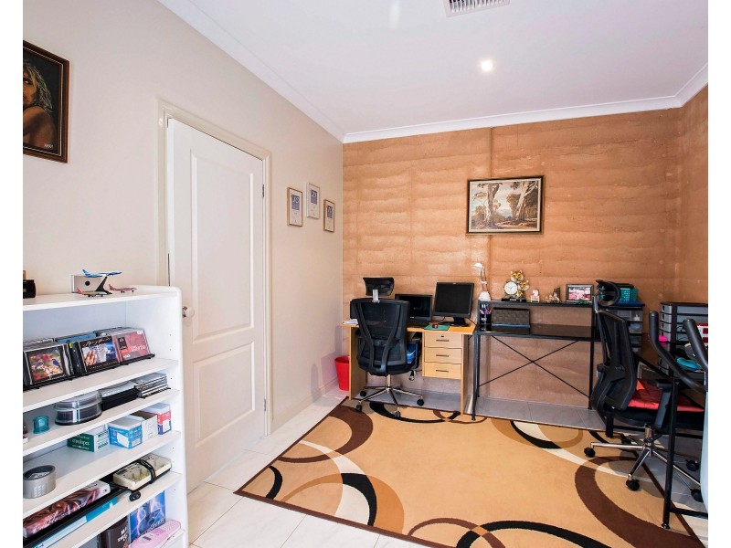 8 Hollara Drive, Moama NSW 2731