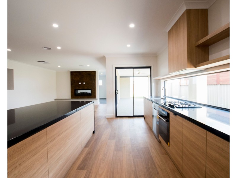 3 Lincoln Crescent, Echuca VIC 3564