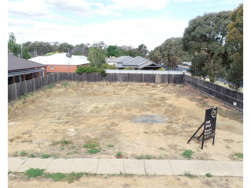 42 Shackell Street, Echuca VIC 3564