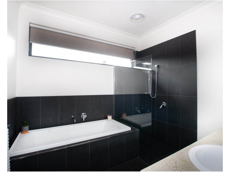 2 Burgundy Drive, Moama NSW 2731