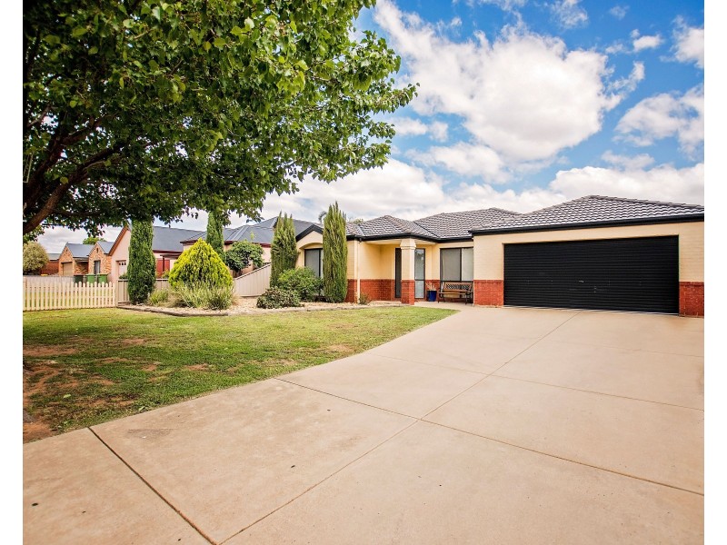 9 Wearne Road, Echuca VIC 3564