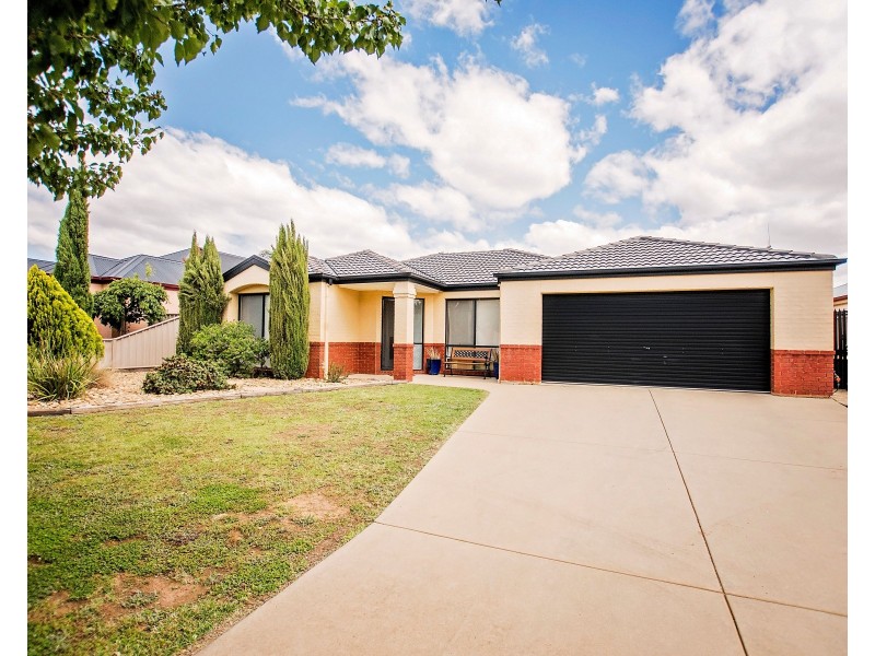 9 Wearne Road, Echuca VIC 3564