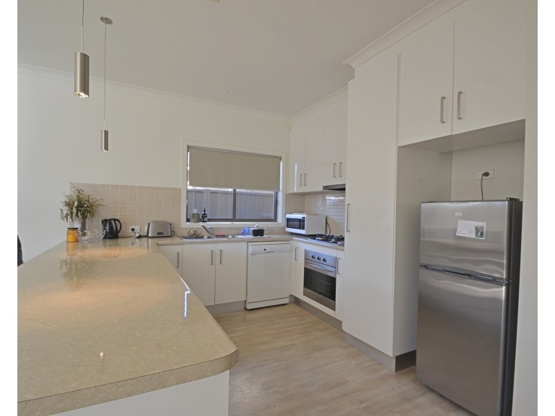 11a Brenton Avenue, Echuca VIC 3564