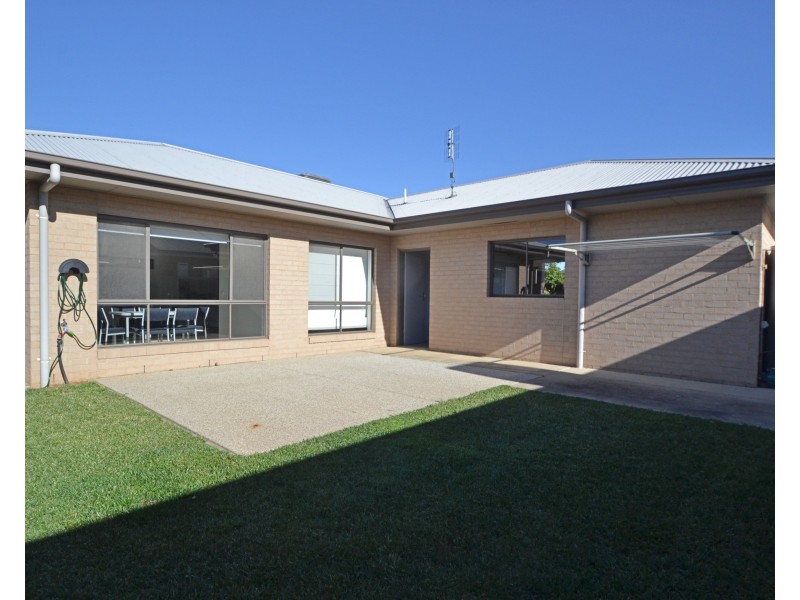 11a Brenton Avenue, Echuca VIC 3564