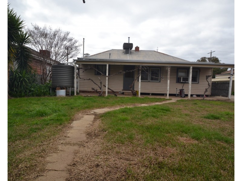 57 Hovell Street, Echuca VIC 3564