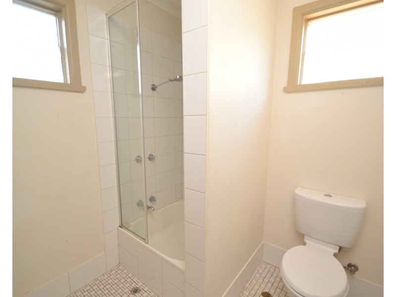 2/5 Porter St, Moama NSW 2731