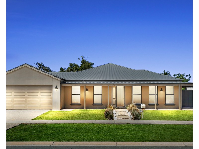 42 Jamieson Drive, Echuca VIC 3564