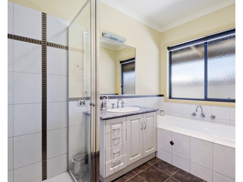 42 Jamieson Drive, Echuca VIC 3564