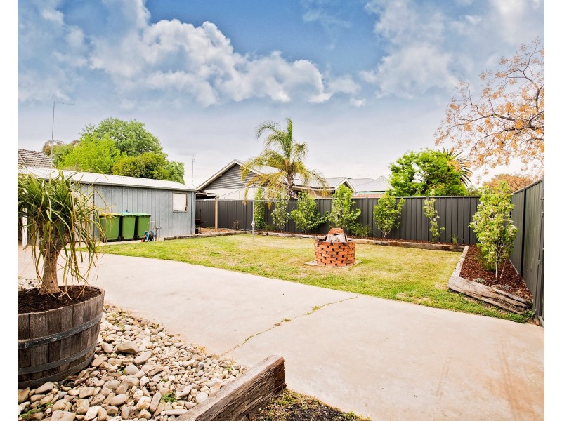 51 McKinlay Street, Echuca VIC 3564