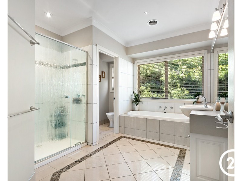 81 Wharparilla Drive, Echuca VIC 3564