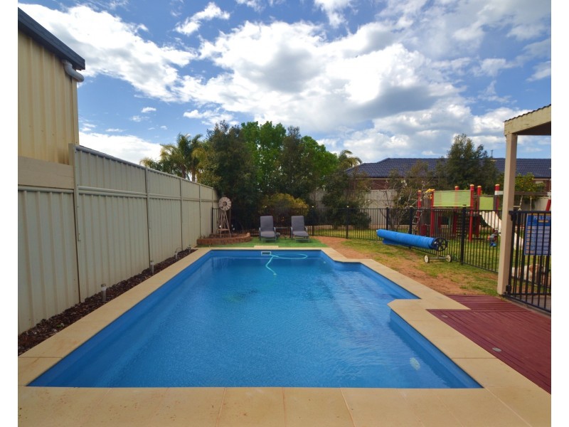 22 Shetland Drive, Moama NSW 2731