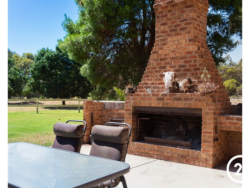 172  Pianta Road, Echuca VIC 3564