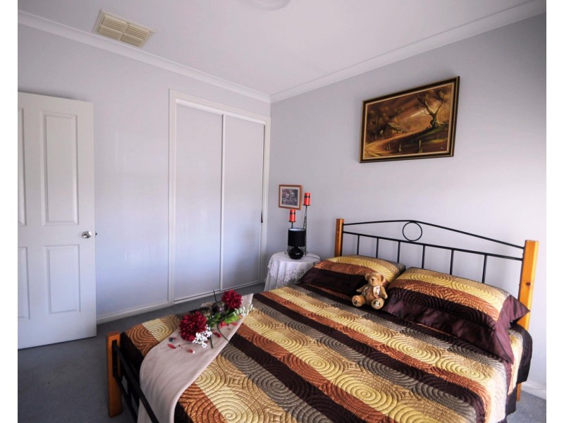 2/139  Stawell Street, Echuca VIC 3564