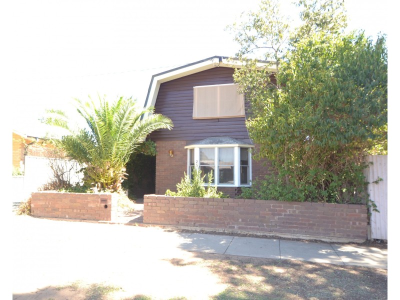 25 Landsborough Street, Echuca VIC 3564