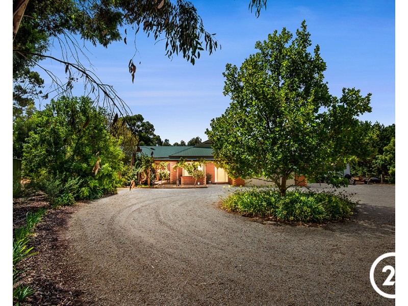 8 Charters Drive, Moama NSW 2731
