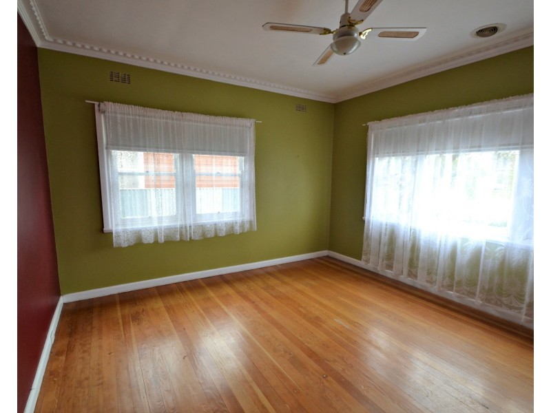 57 Hovell Street, Echuca VIC 3564