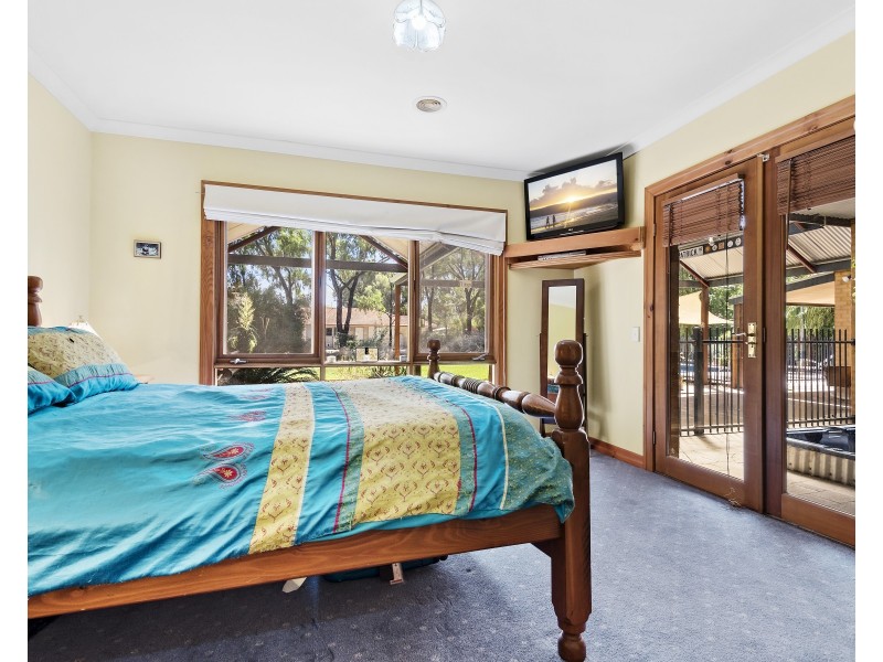 15 Pambula Court, Echuca VIC 3564