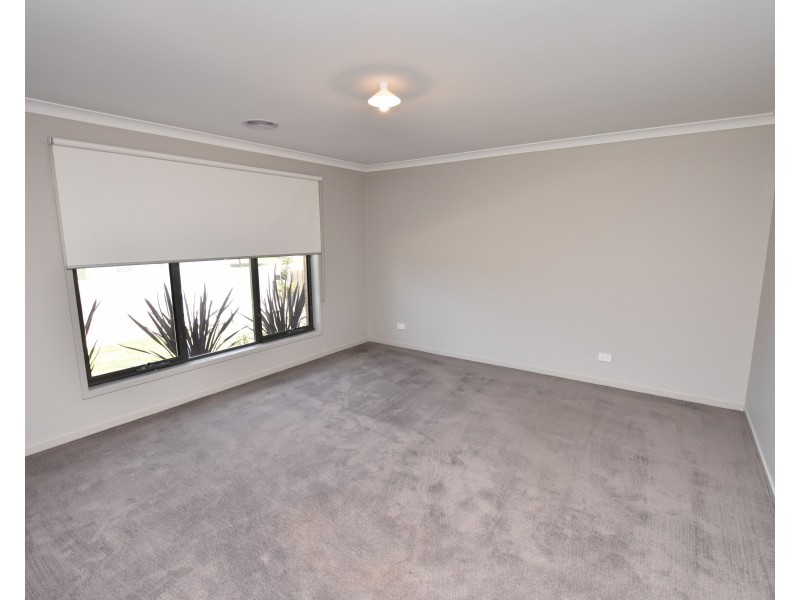 64 McSwain Road, Echuca VIC 3564