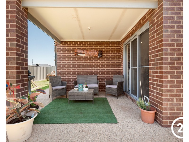 1/2 Paroo Street, Echuca VIC 3564