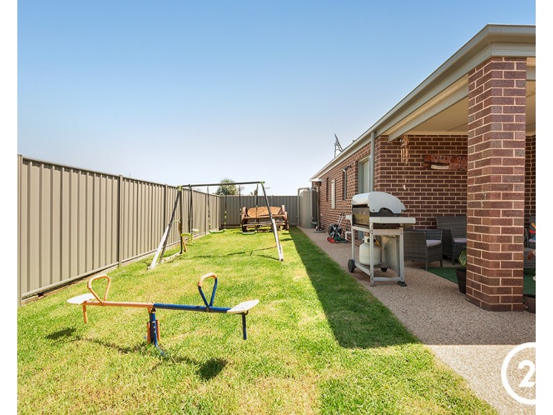 1/2 Paroo Street, Echuca VIC 3564