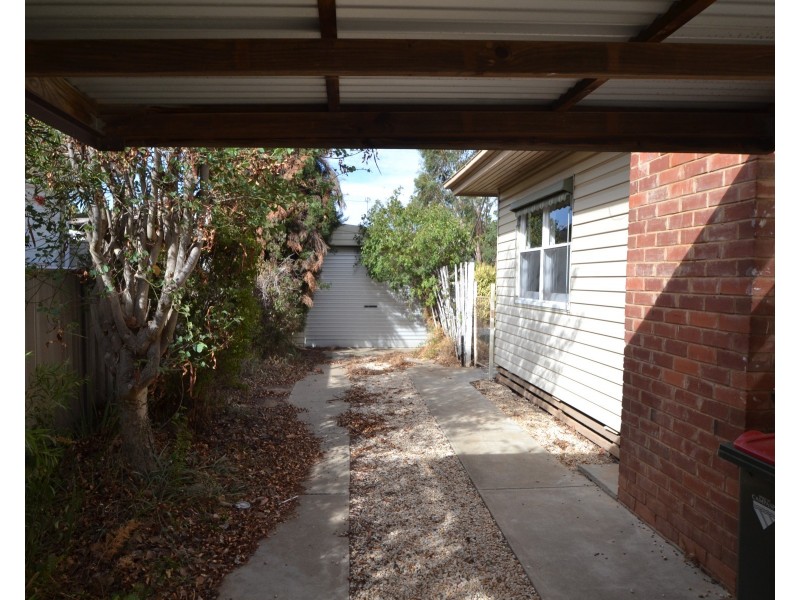 16 Hare Street, Echuca VIC 3564