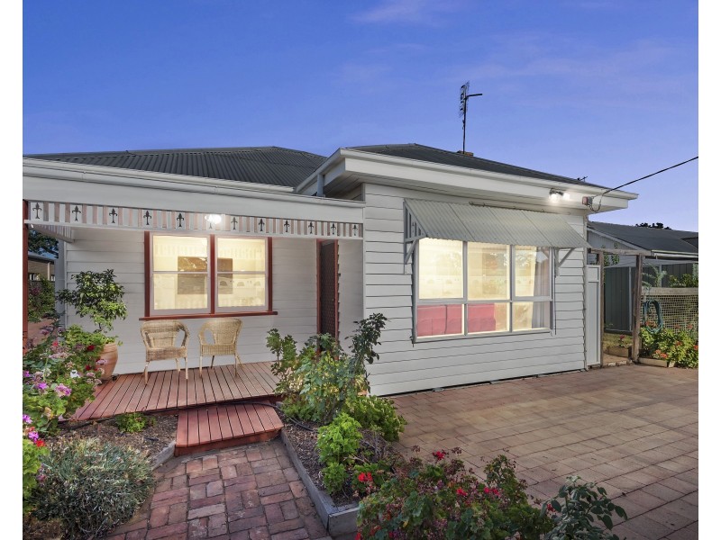 33 Mitchell Street, Echuca VIC 3564