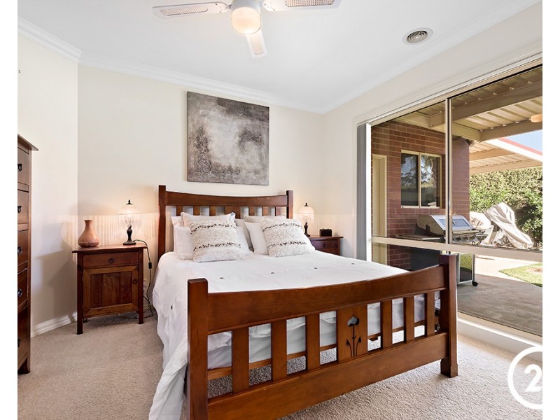 8 Dundee Court, Moama NSW 2731