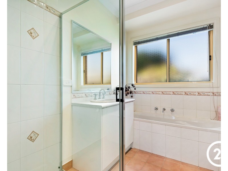 8 Dundee Court, Moama NSW 2731