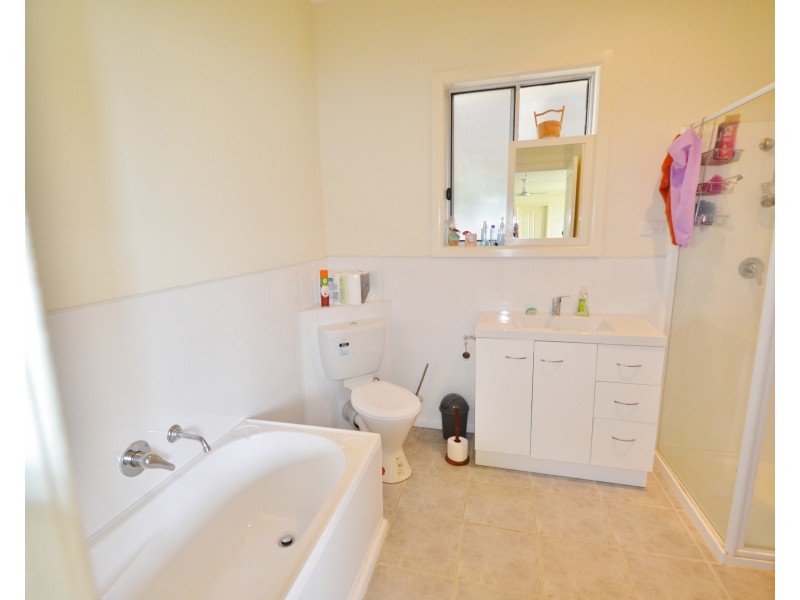 6 Council Street, Moama NSW 2731