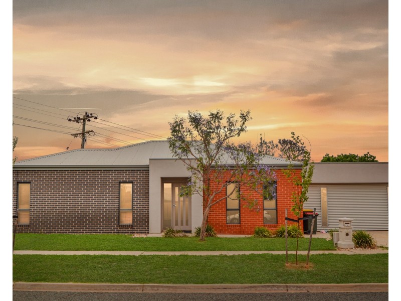 1/1 Jacana Avenue, Moama NSW 2731