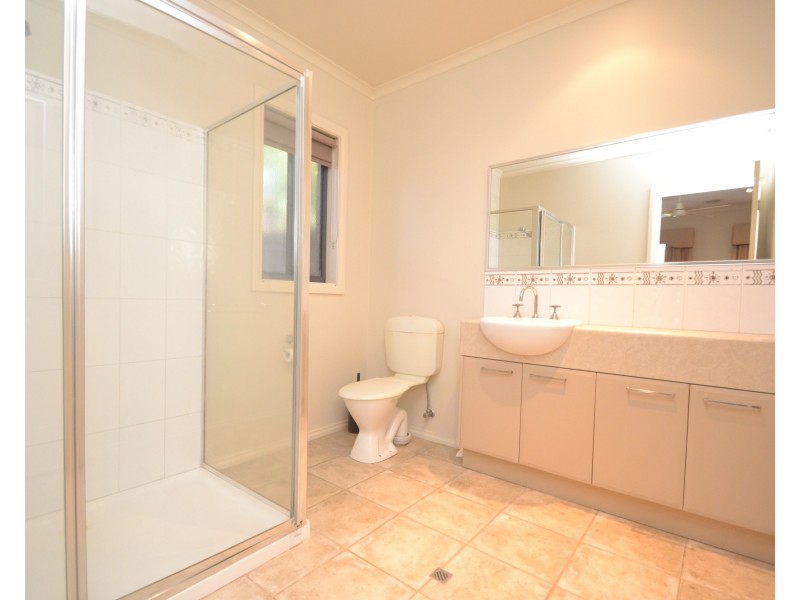 96 Shetland Drive, Moama NSW 2731