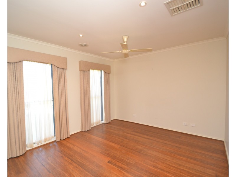 96 Shetland Drive, Moama NSW 2731