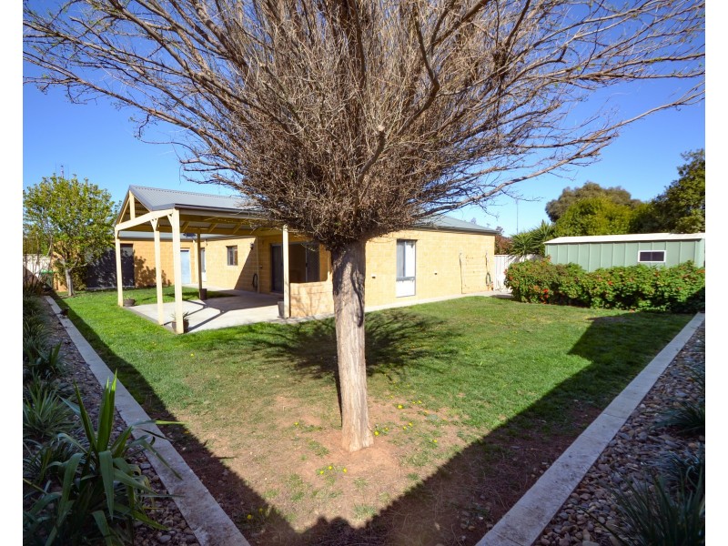 96 Shetland Drive, Moama NSW 2731