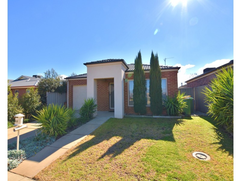 2/22 James Street, Echuca VIC 3564