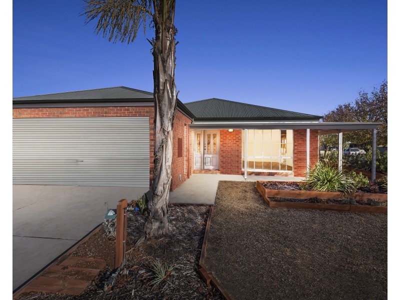 33 Jamieson Drive, Echuca VIC 3564