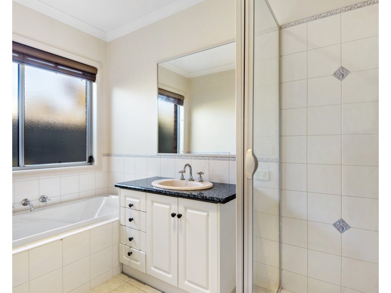 33 Jamieson Drive, Echuca VIC 3564