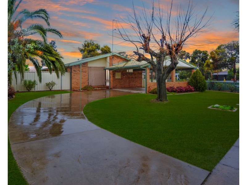 1 Lawson Drive, Moama NSW 2731
