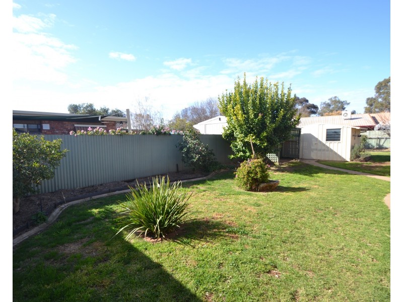 1 Lawson Drive, Moama NSW 2731