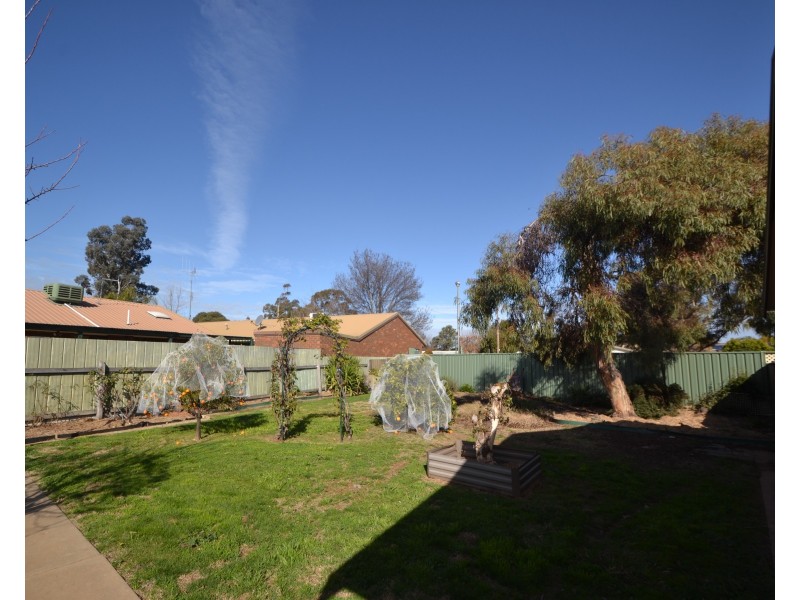 1 Lawson Drive, Moama NSW 2731