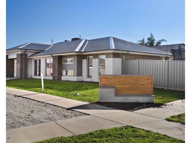 22 Sunset Avenue, Echuca VIC 3564