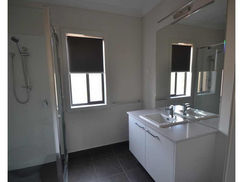 30 Yakoa Natya Avenue, Echuca VIC 3564