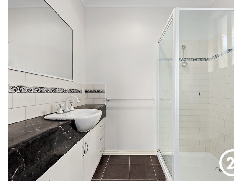 7 Kingfisher Drive West, Moama NSW 2731