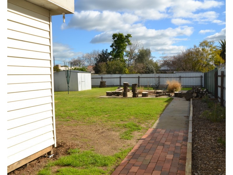 85 Hovell Street, Echuca VIC 3564