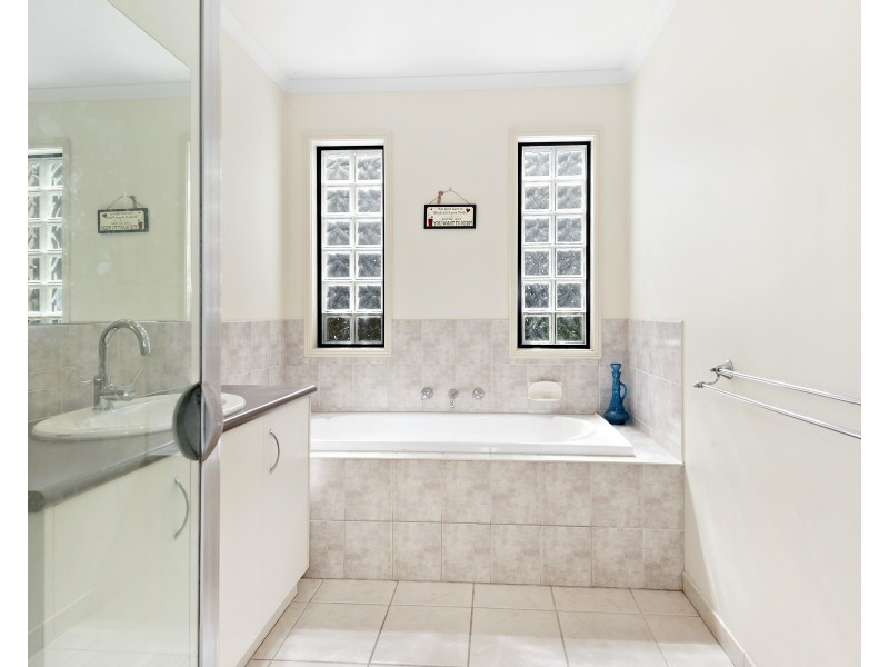 1 Woodlands Circuit, Echuca VIC 3564